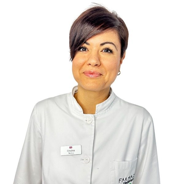 Cristina Murcia, Auxiliar de farmacia
